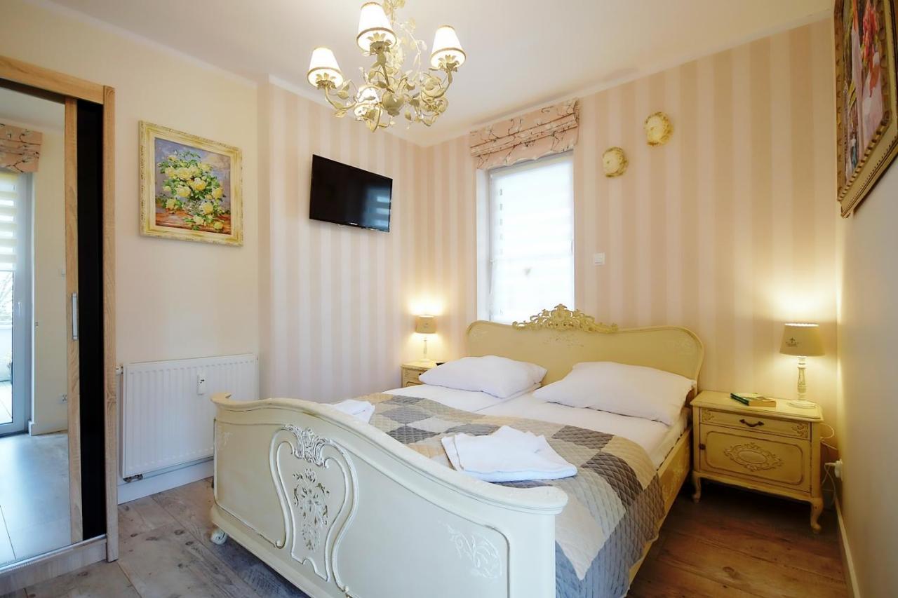 Miodowy Dom Exspanse Apartament 2 Lub 3 Pokoje Z Tarasem I Parkingiem 科沃布热格 外观 照片